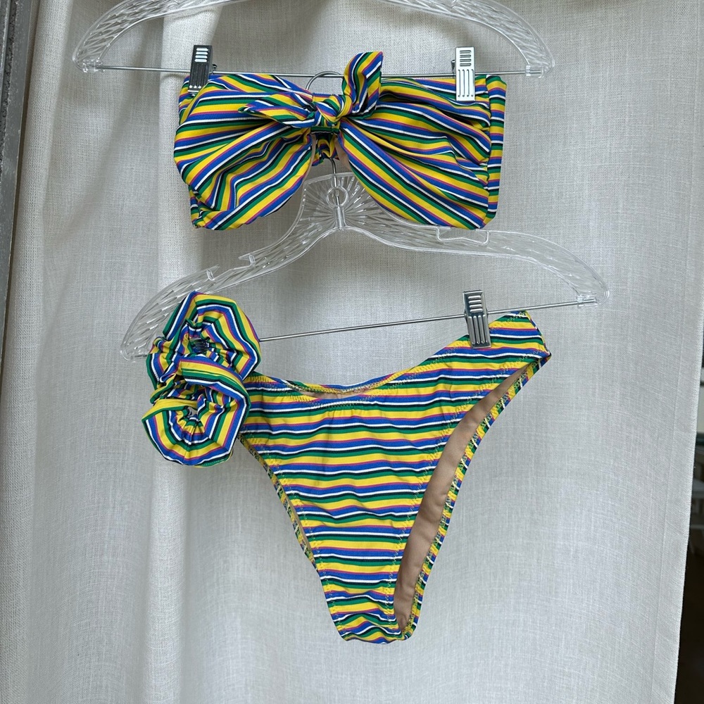 Montce Swim